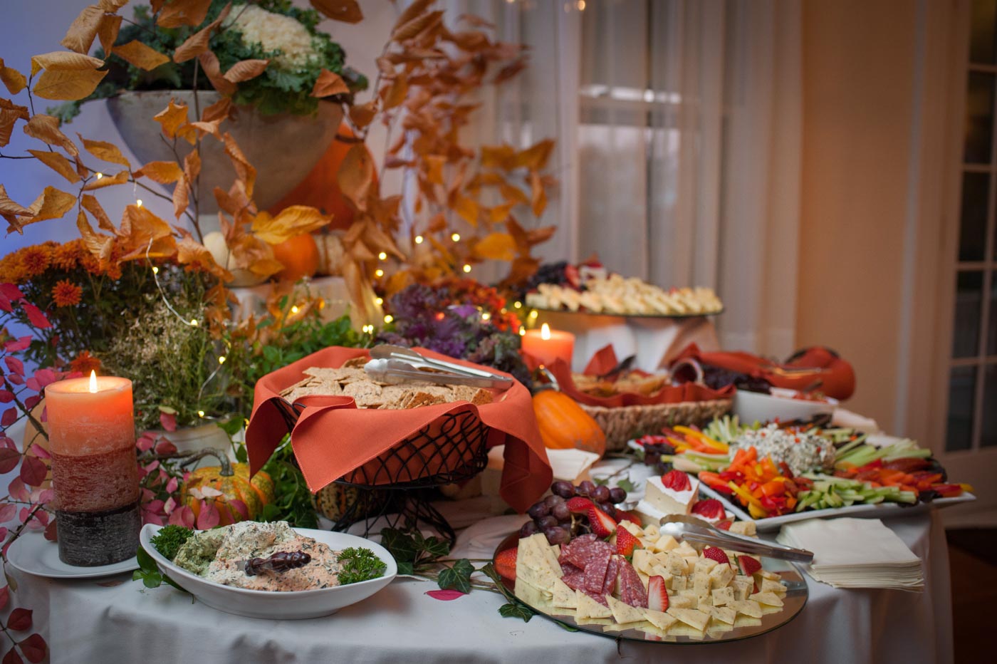 Harvest Dinner 2015 harvest-dinner-bounty-table-with-fall-colors